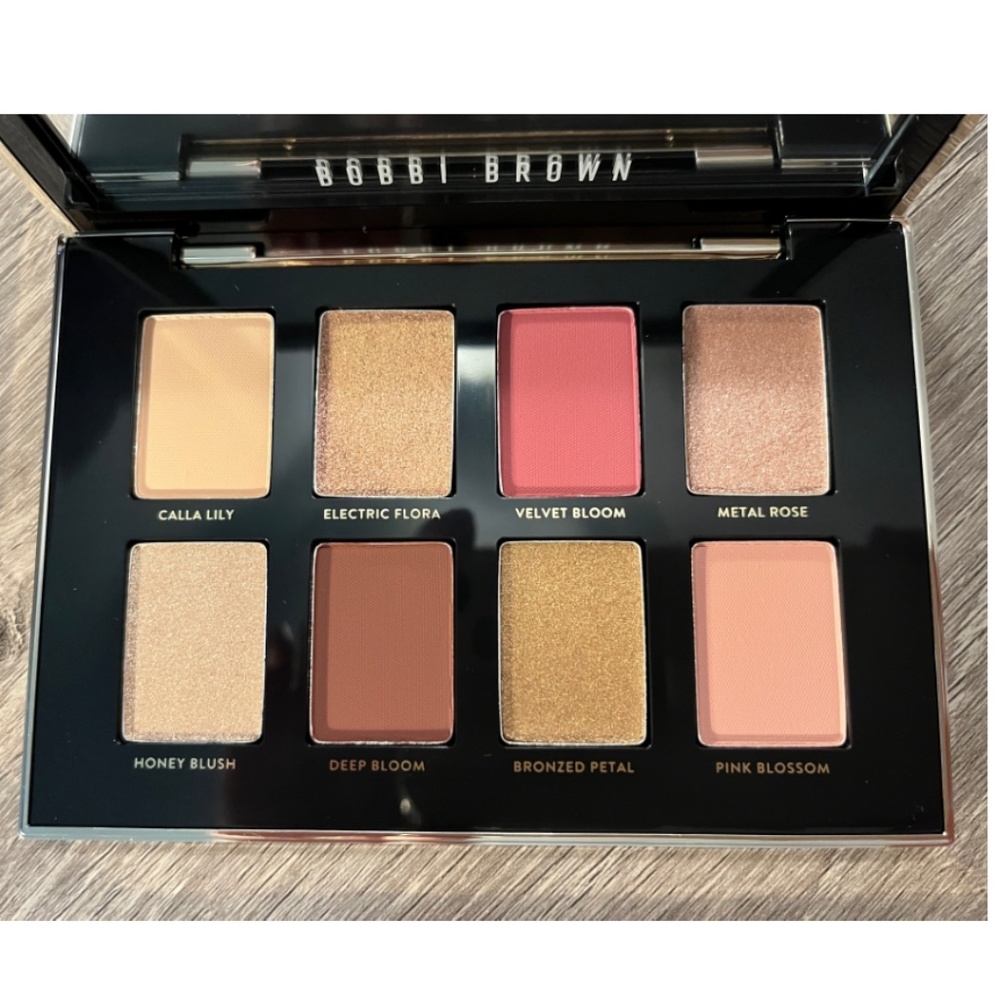 BOBBI BROWN Luxe Metal Rose Eyeshadow Palette *LE*